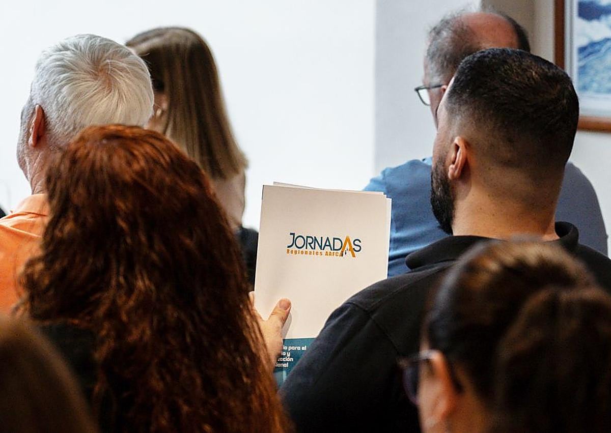 Imagen secundaria 1 - Éxito rotundo en las Primeras Jornadas Regionales de la Asociación de Asesores Fiscales de Canarias