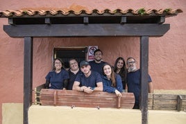 Itahisa Collado, Yasmina Martel, Adrián Díaz, Martina Franchini, Alejandro Arencibia, Ariadna Batista y Alexis Mendoza, parte del equipo de la Fundación Canaria Cepsocial.