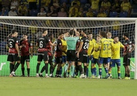 En la UD aceptan la polémica arbitral con el «reglamento en mano», pero cabrea el gol mal anulado