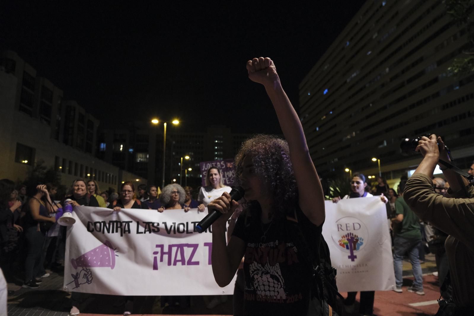 La manifestación del Día Internacional de la Eliminación de la Violencia contra las mujeres, en imágenes