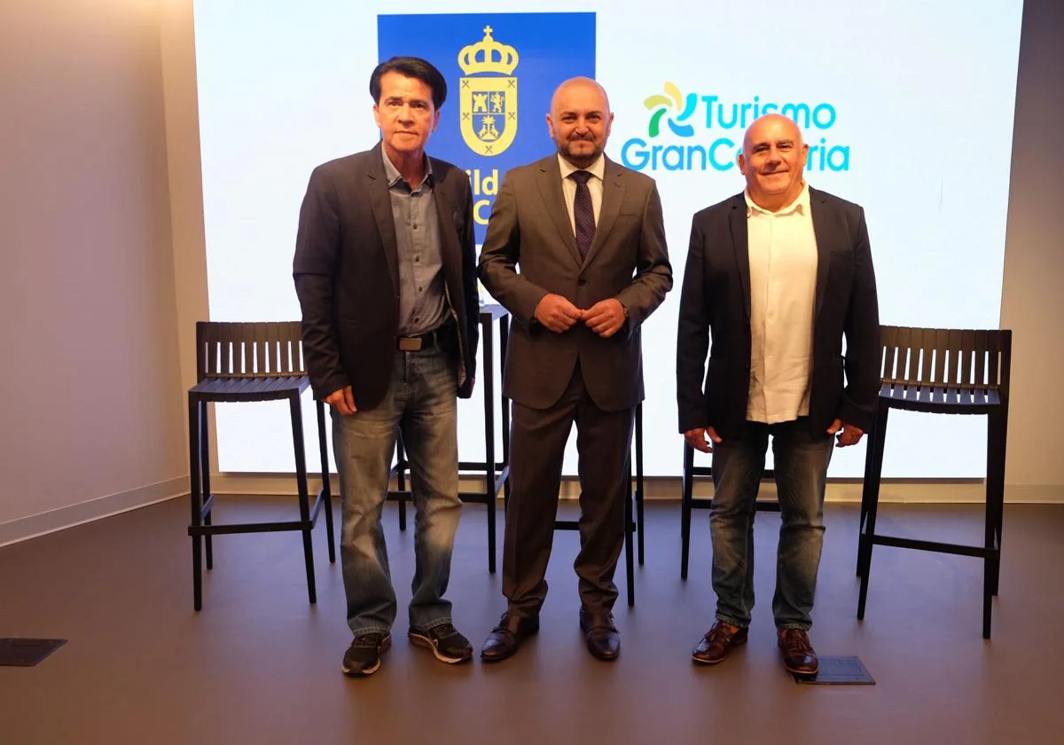 Ramón Ramos, Carlos Álamo y Luis León.