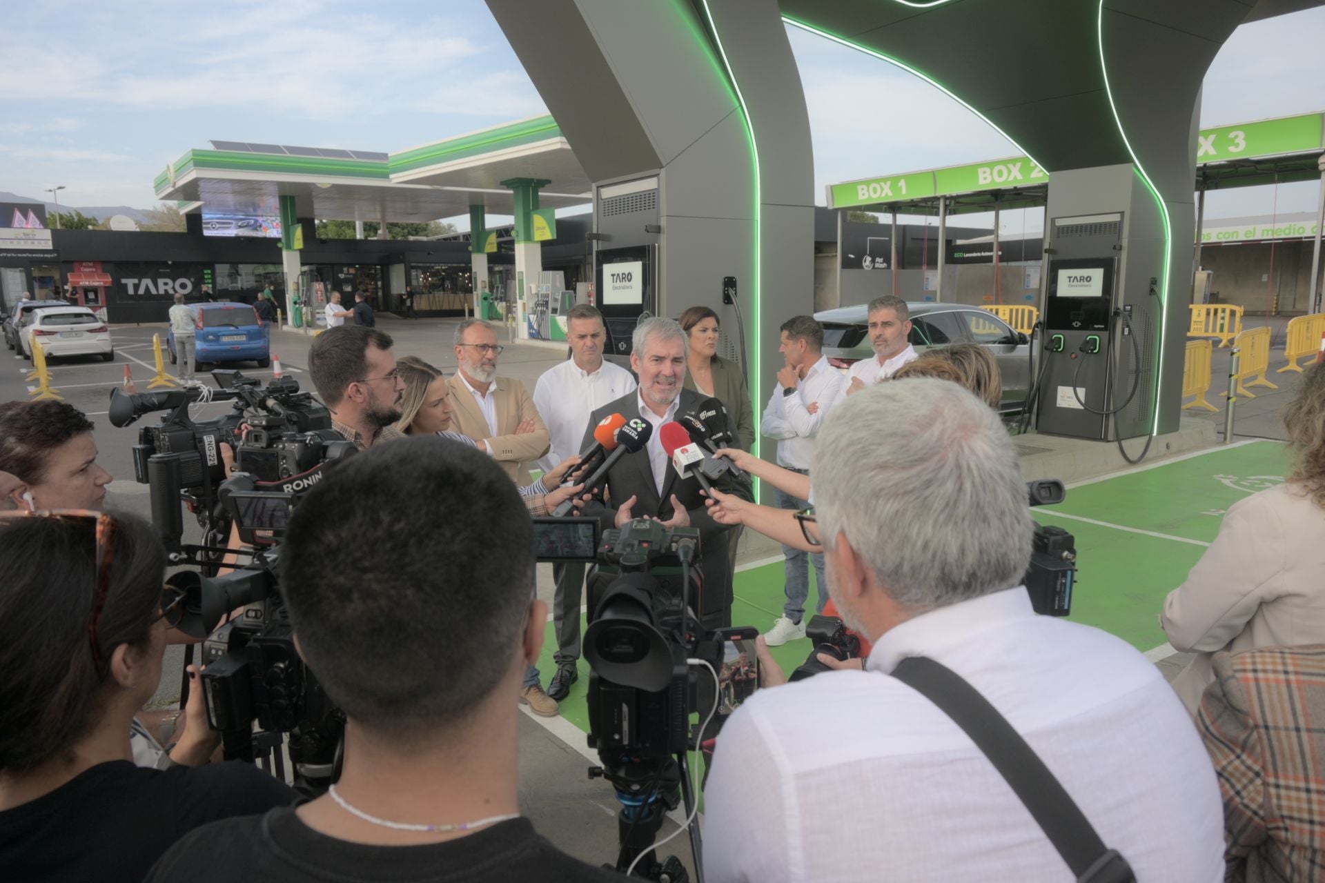 Una estación de recarga de vehículos eléctricos pionera en España