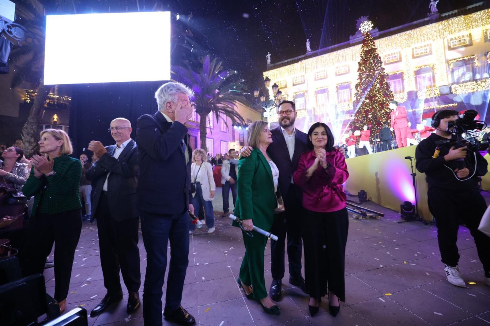 Luces, magia y música en el encendido navideño de la capital
