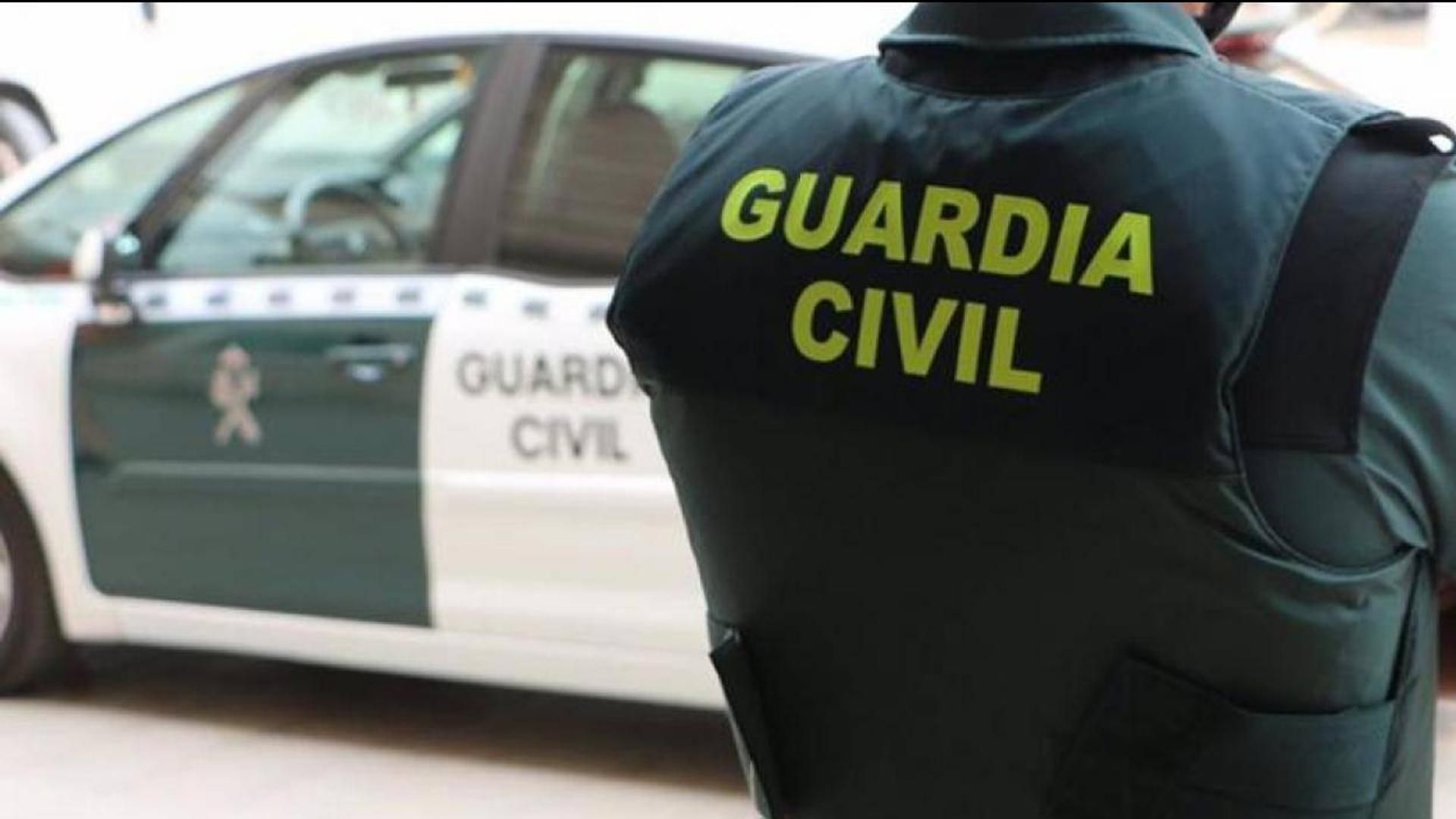 Tres detenidos por agredir e intentar robar a un hombre en una zona de ocio nocturno de La Palma