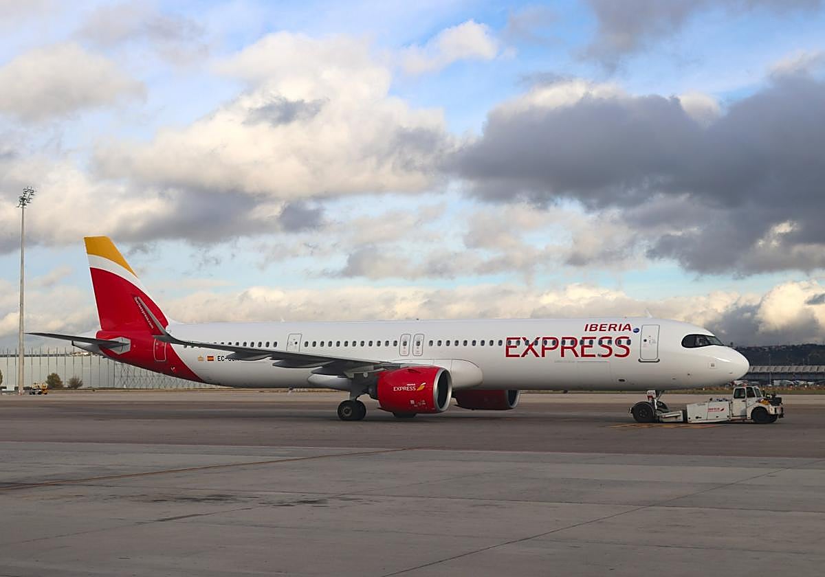 Iberia Express aumenta un 10% sus plazas entre Canarias y Madrid en el puente de diciembre