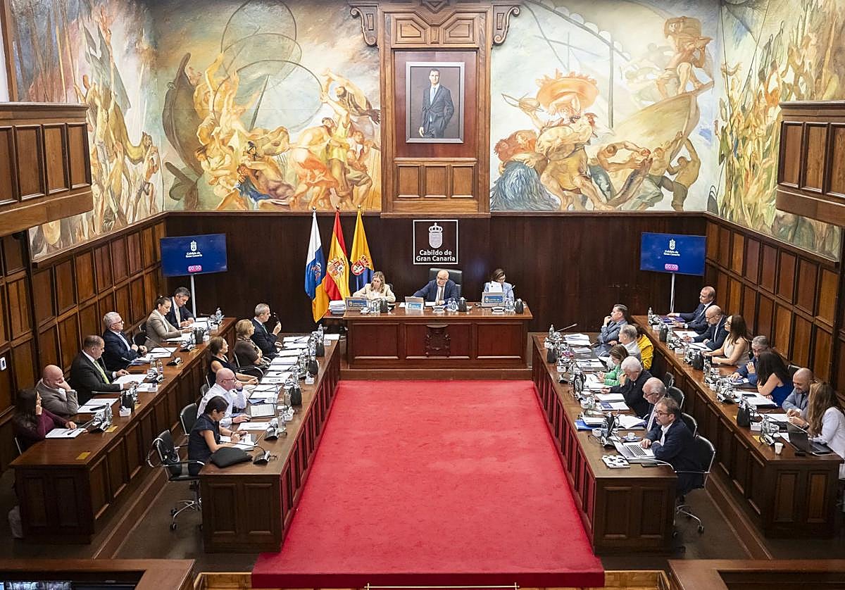 Vista de la sesión extraordinaria de debate y aprobación de los presupuestos.