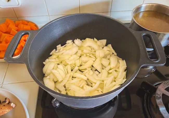 Pochamos la cebolla