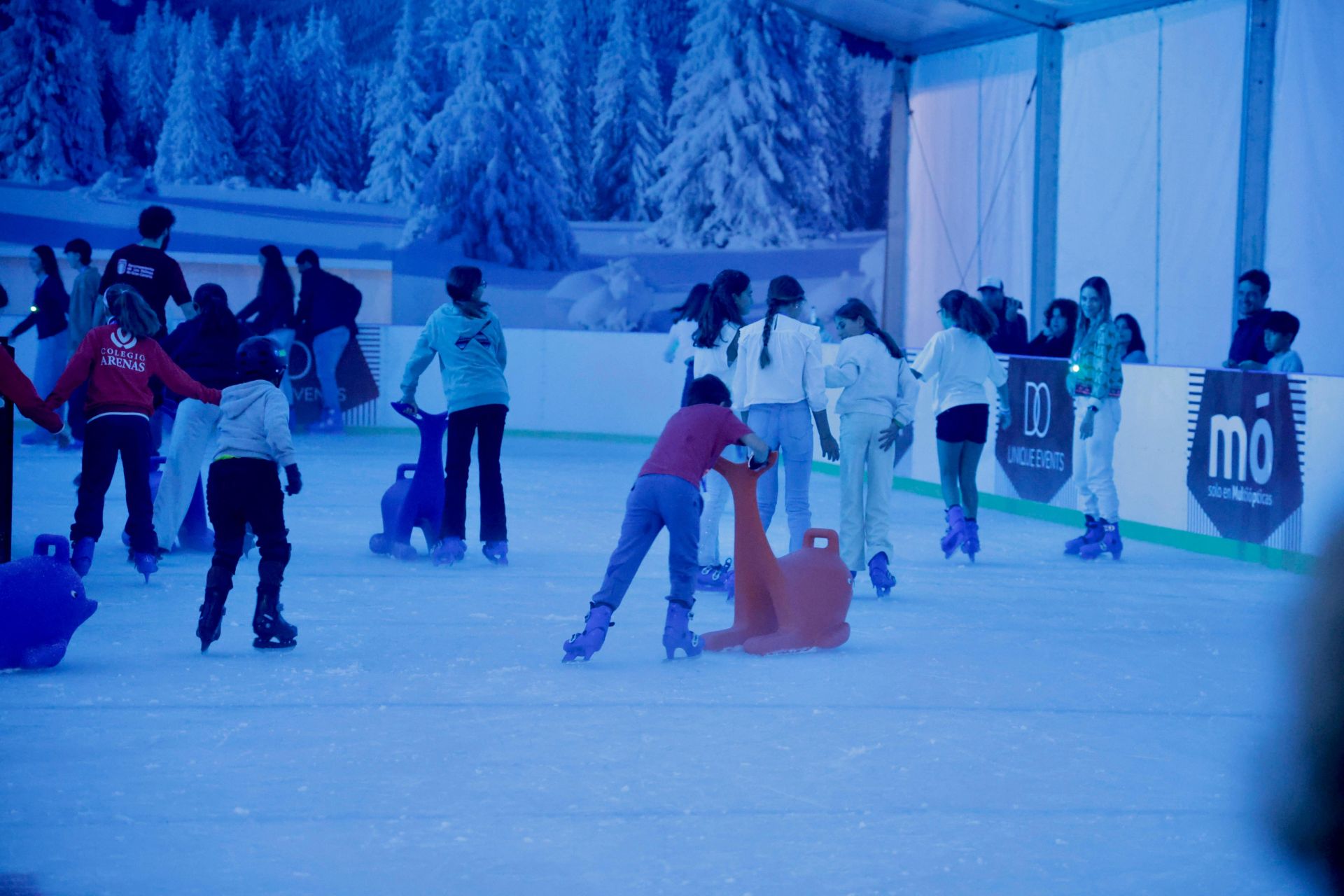 El primer día de la feria de Navidad en la capital grancanaria, en imágenes