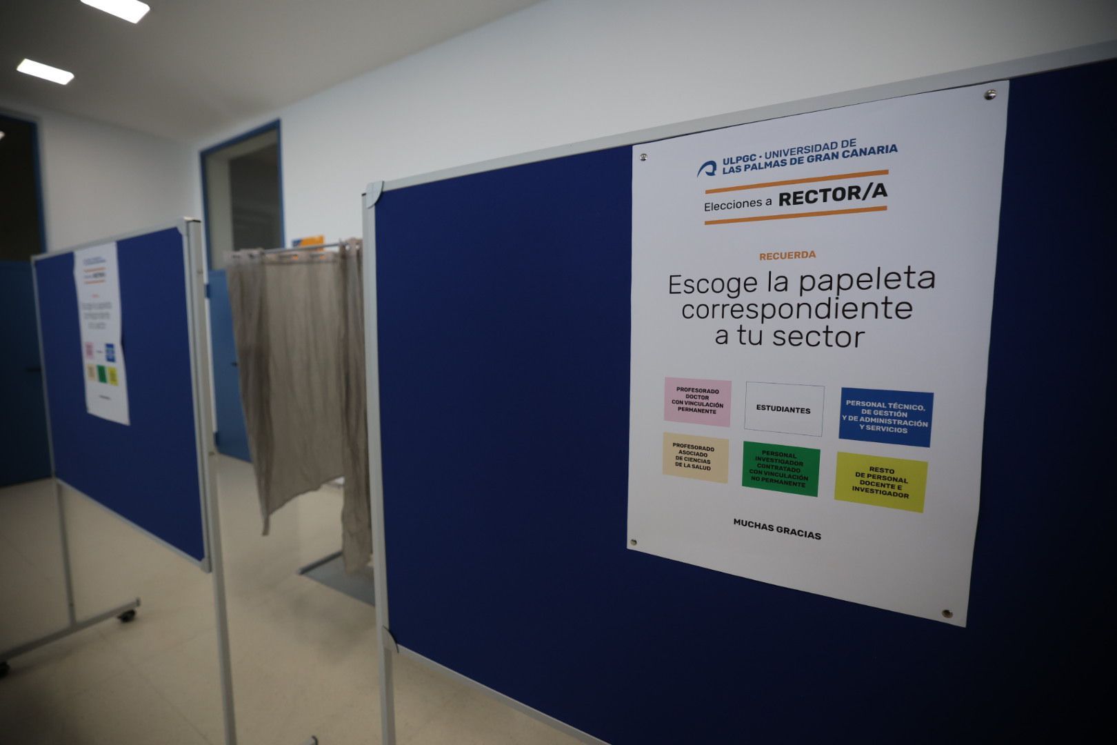 Las imágenes de la participación en las elecciones de la ULPGC al Rectorado