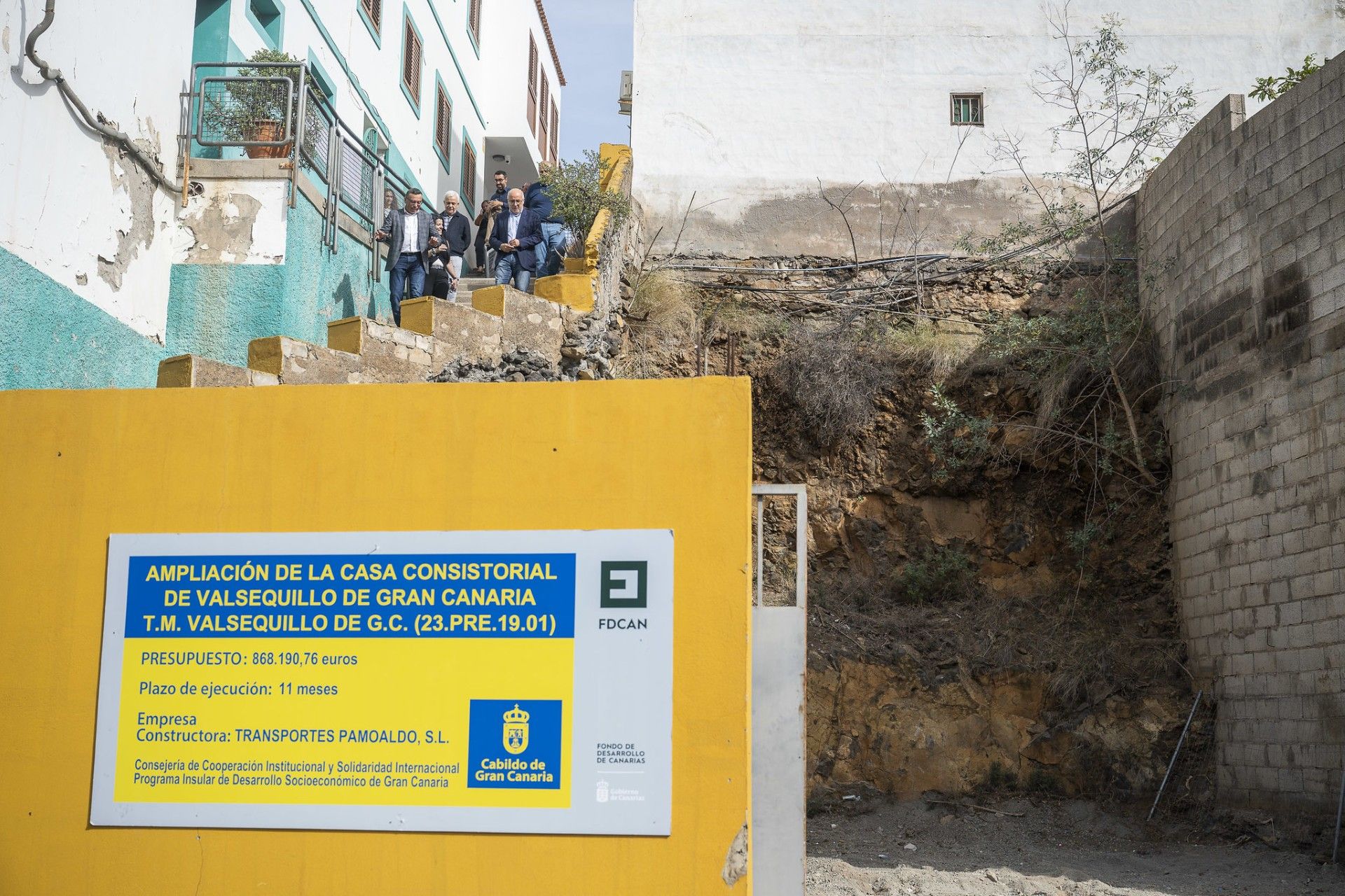 Imagen de la parcela donde se efectuará la obra de ampliación de la Casa Consistorial de Valsequillo.