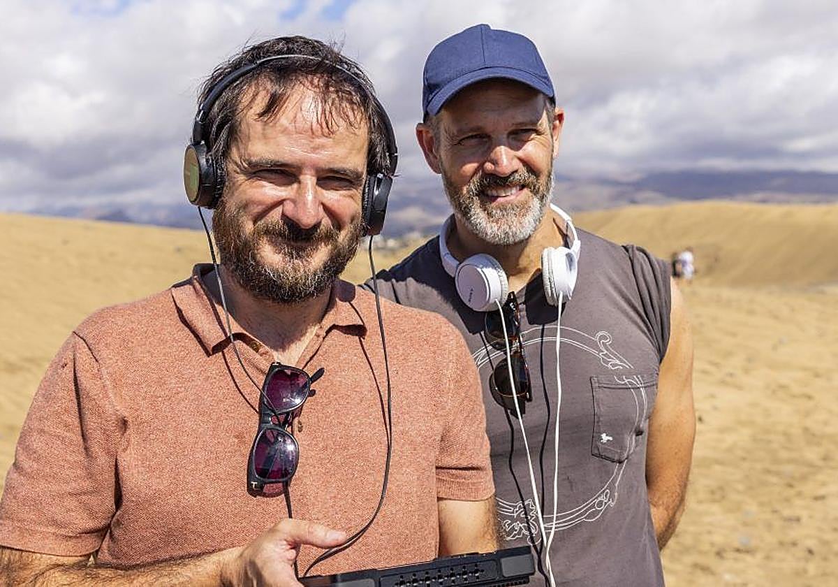 Los directores Jose Mari Goenaga y Aitor Arregi.