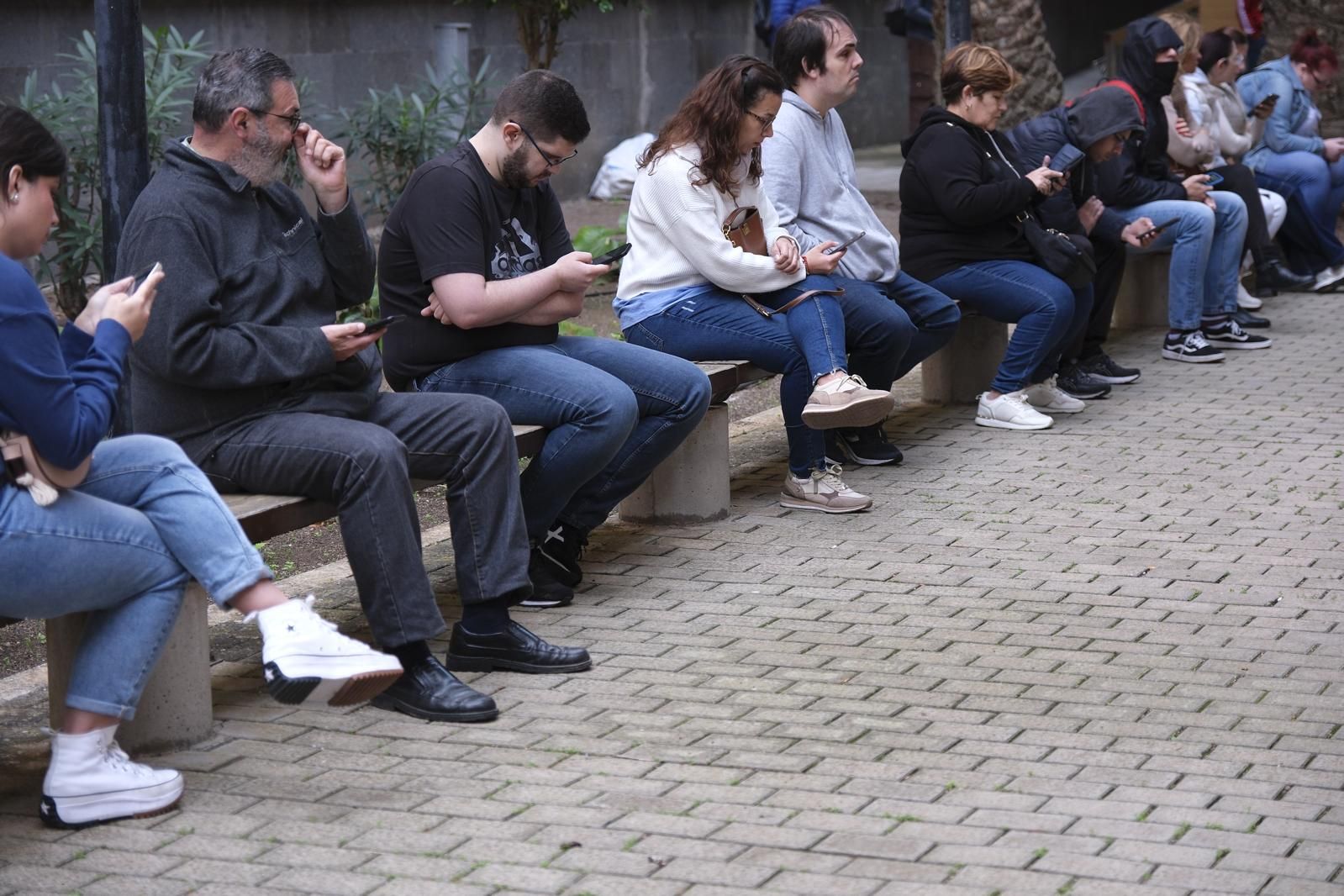6.000 personas buscan hoy en Tafira una plaza de funcionario del Estado