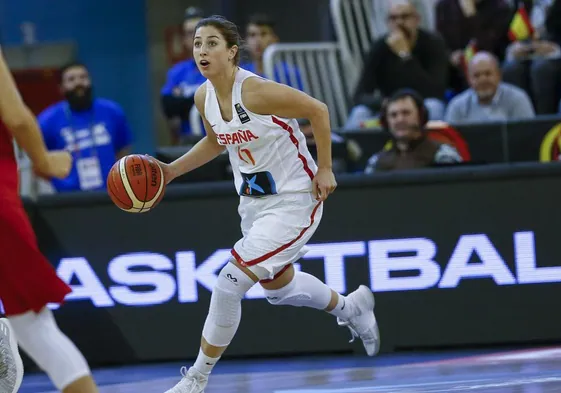 Leonor Rodríguez cuelga las zapatillas con un legado estelar en el baloncesto nacional.