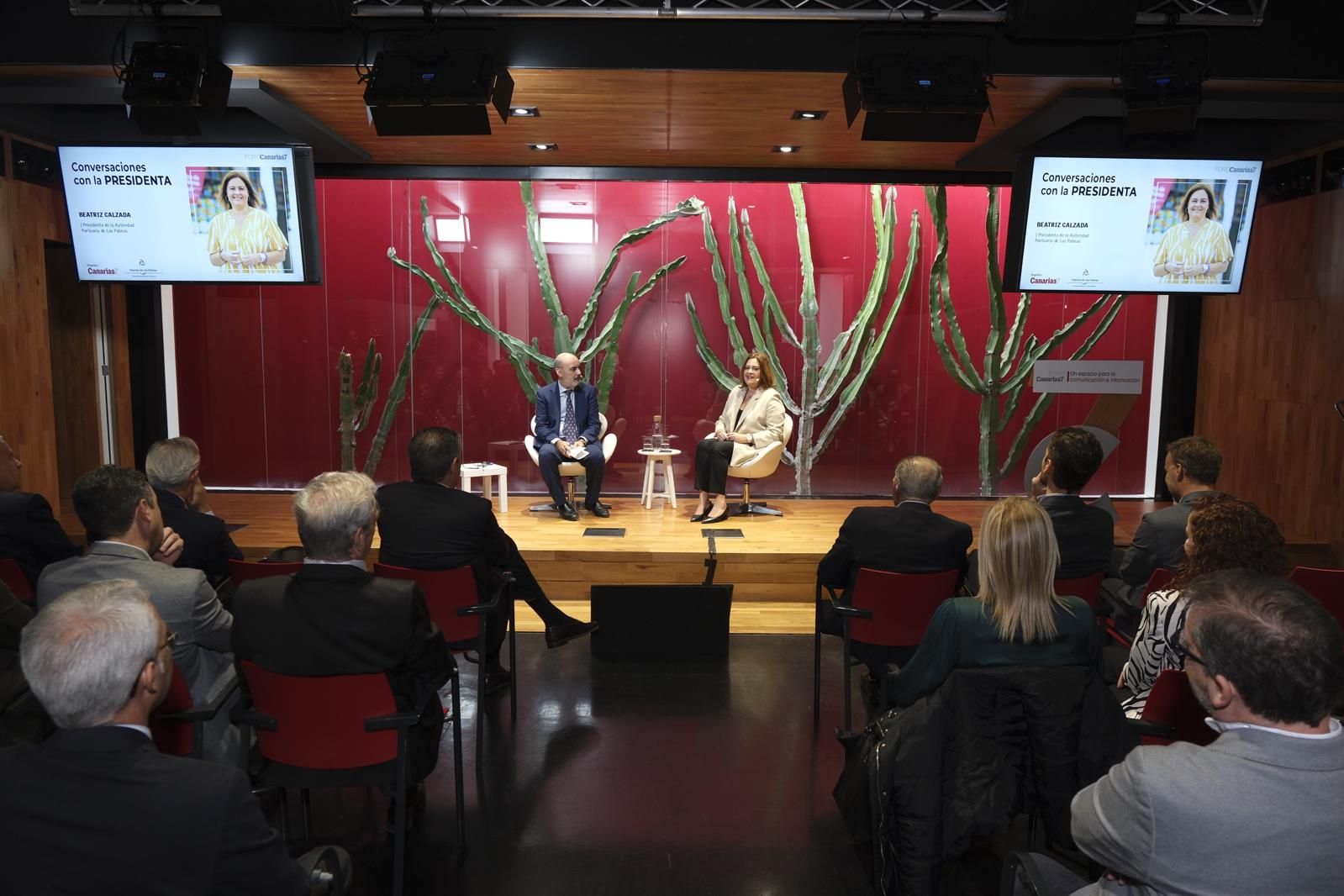 Las imágenes del Foro CANARIAS7 &#039;Conversaciones con... la presidenta de la Autoridad Portuaria de Las Palmas&#039;