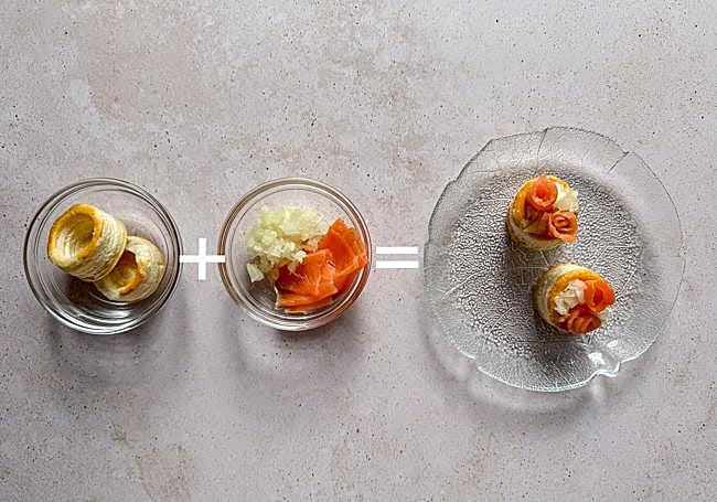 Vol-au-vent de salmón con queso crema y cebolla picada