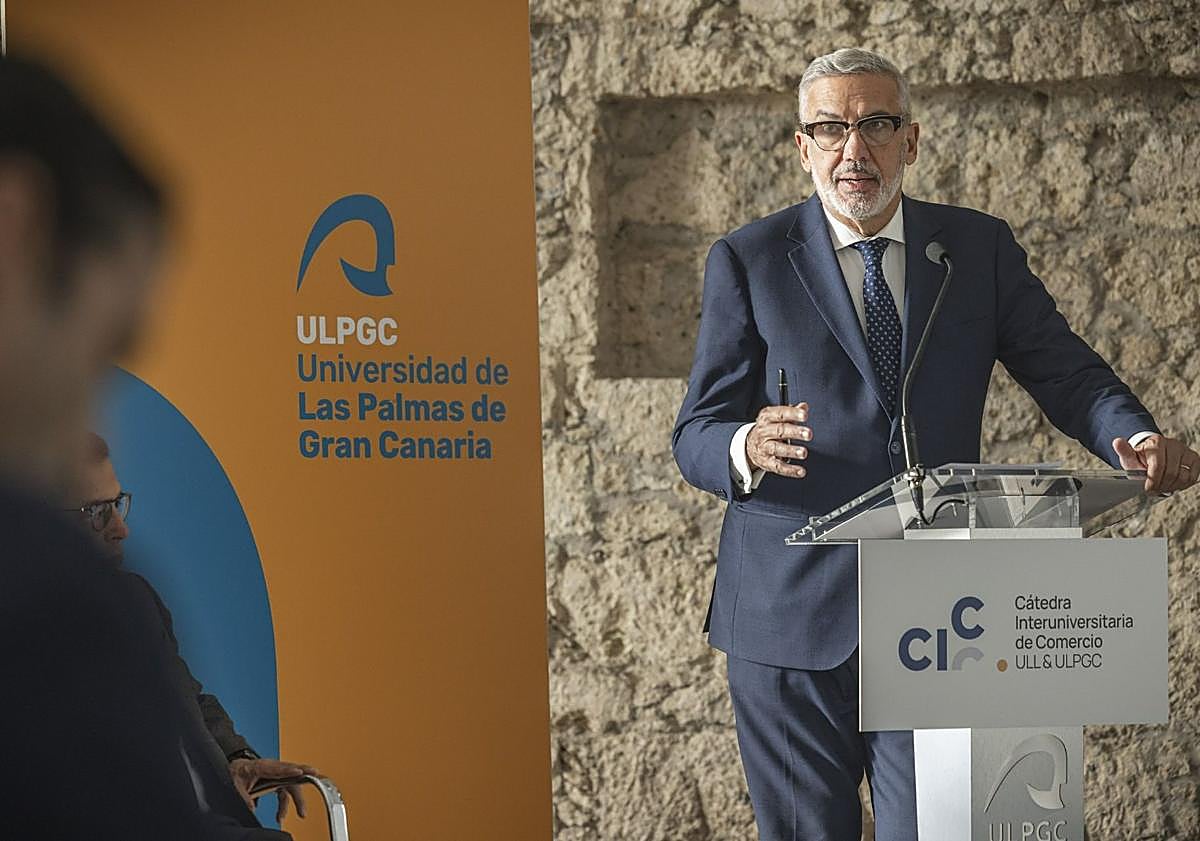 Imagen principal - El Encuentro nacional de Cátedras Universitarias de Comercio impulsa la colaboración académica en el sector comercial