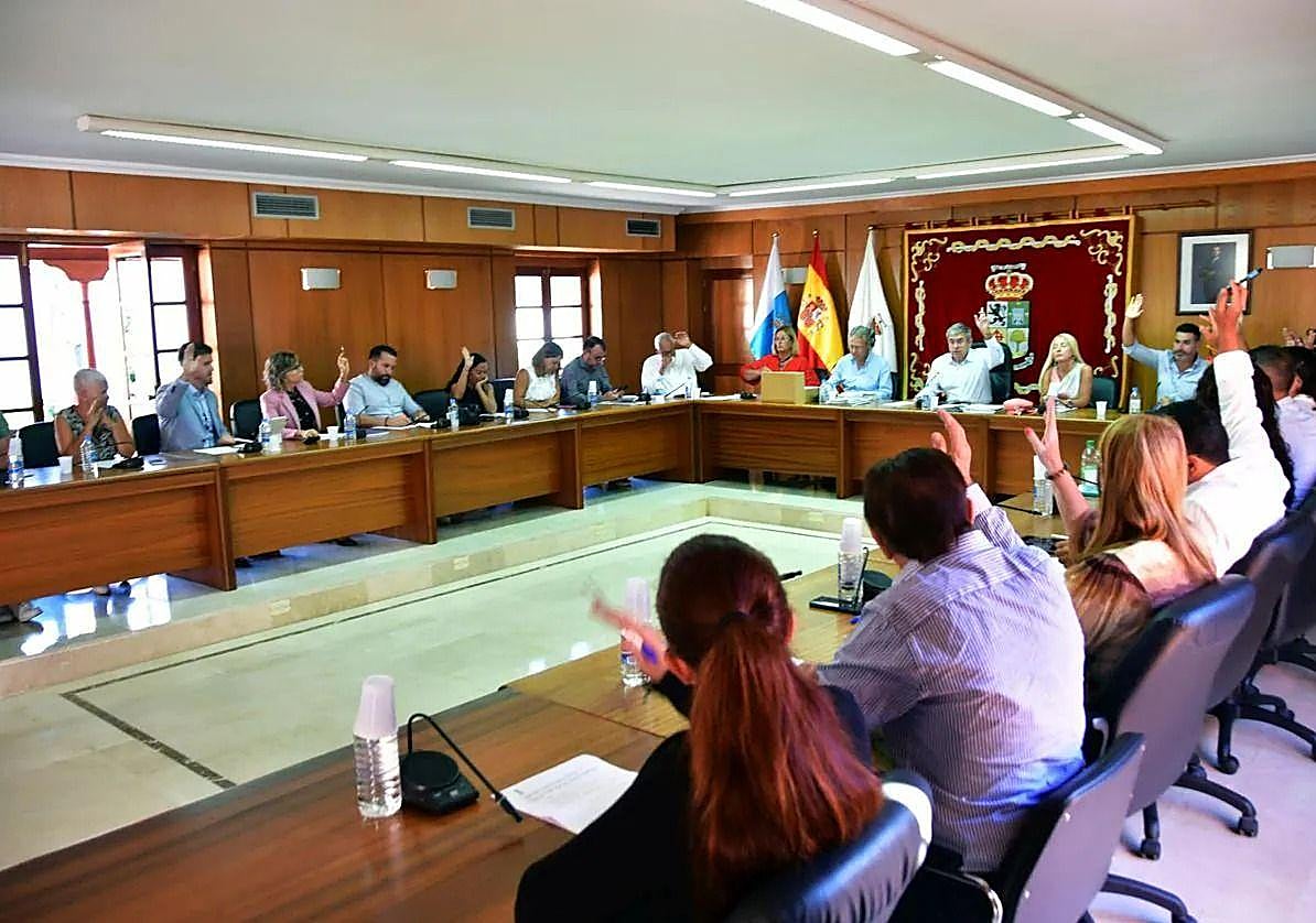 Imagen de archivo de un pleno de San Bartolomé de Tirajana.