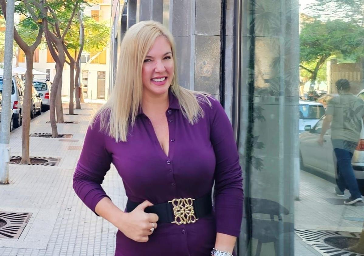 Imagen principal - Ana Montelongo