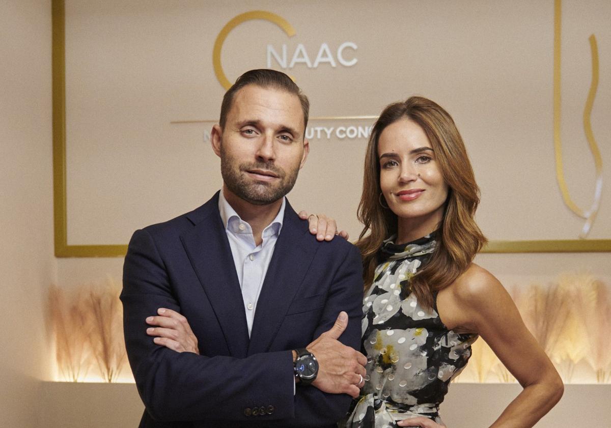 Imagen principal - Isabel Marichal y el doctor Juan Ribas Nijkerk