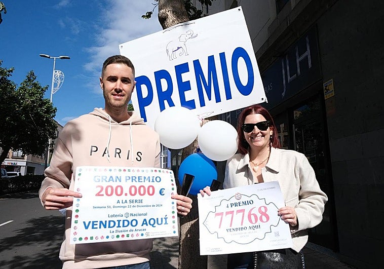 Los afortunados Aday y Elisabeth, en La Ilusión de Arucas.