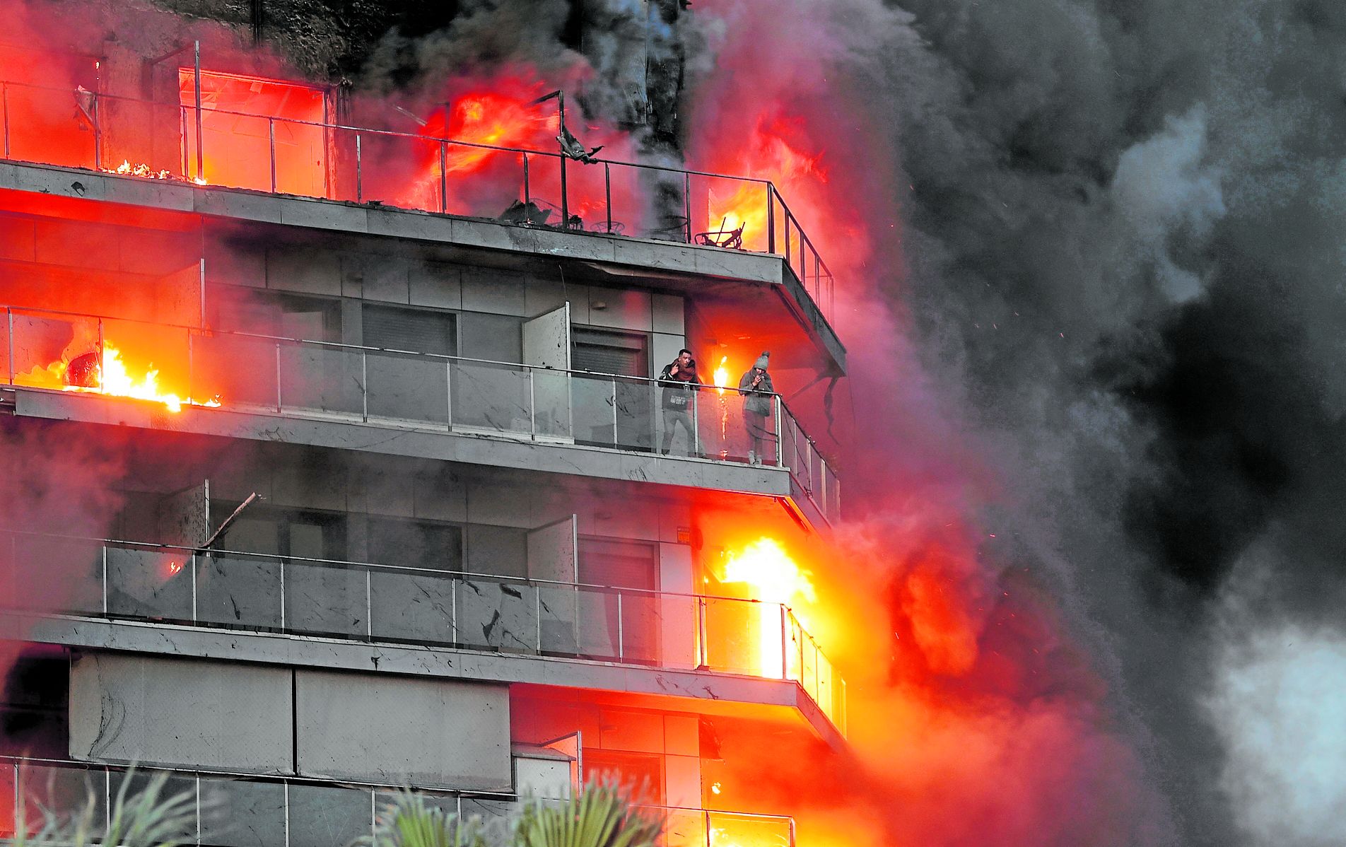 22 de febrero | Devastador incendio en Campanar en Valencia.