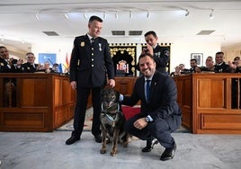 Jubilación canina en la Policía Local de Arrecife