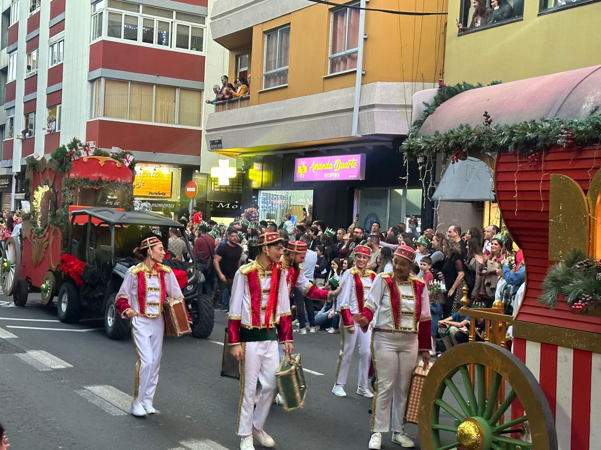 La magia de Melchor, Gaspar y Baltasar recorre Las Palmas de Gran Canaria