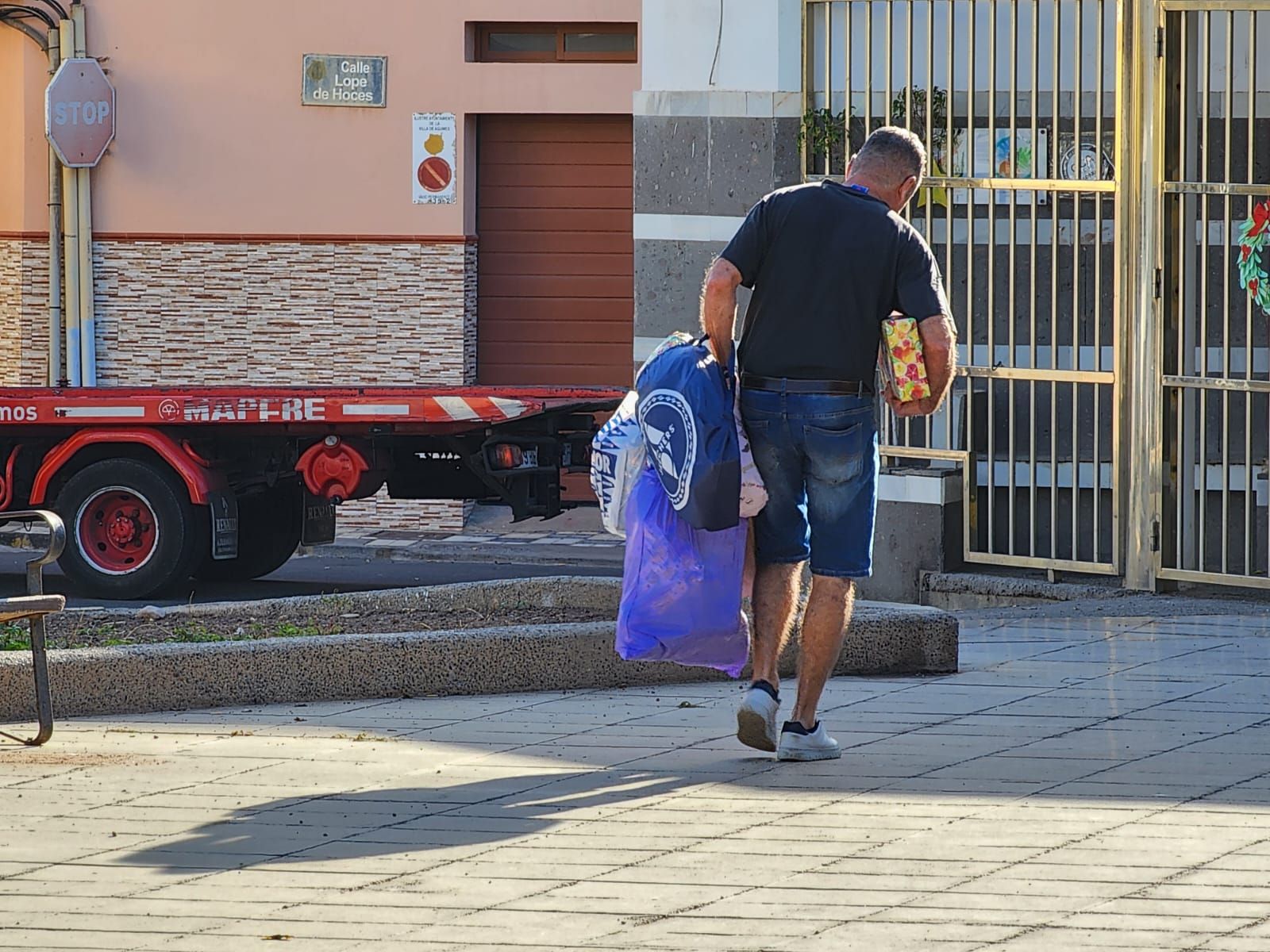 La ilusión de los Reyes llega a los niños... y a la calle, en imágenes