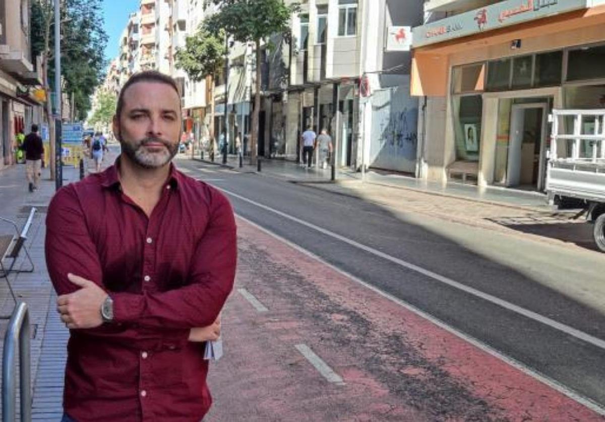 Héctor Calderín, en la calle León y Castillo.