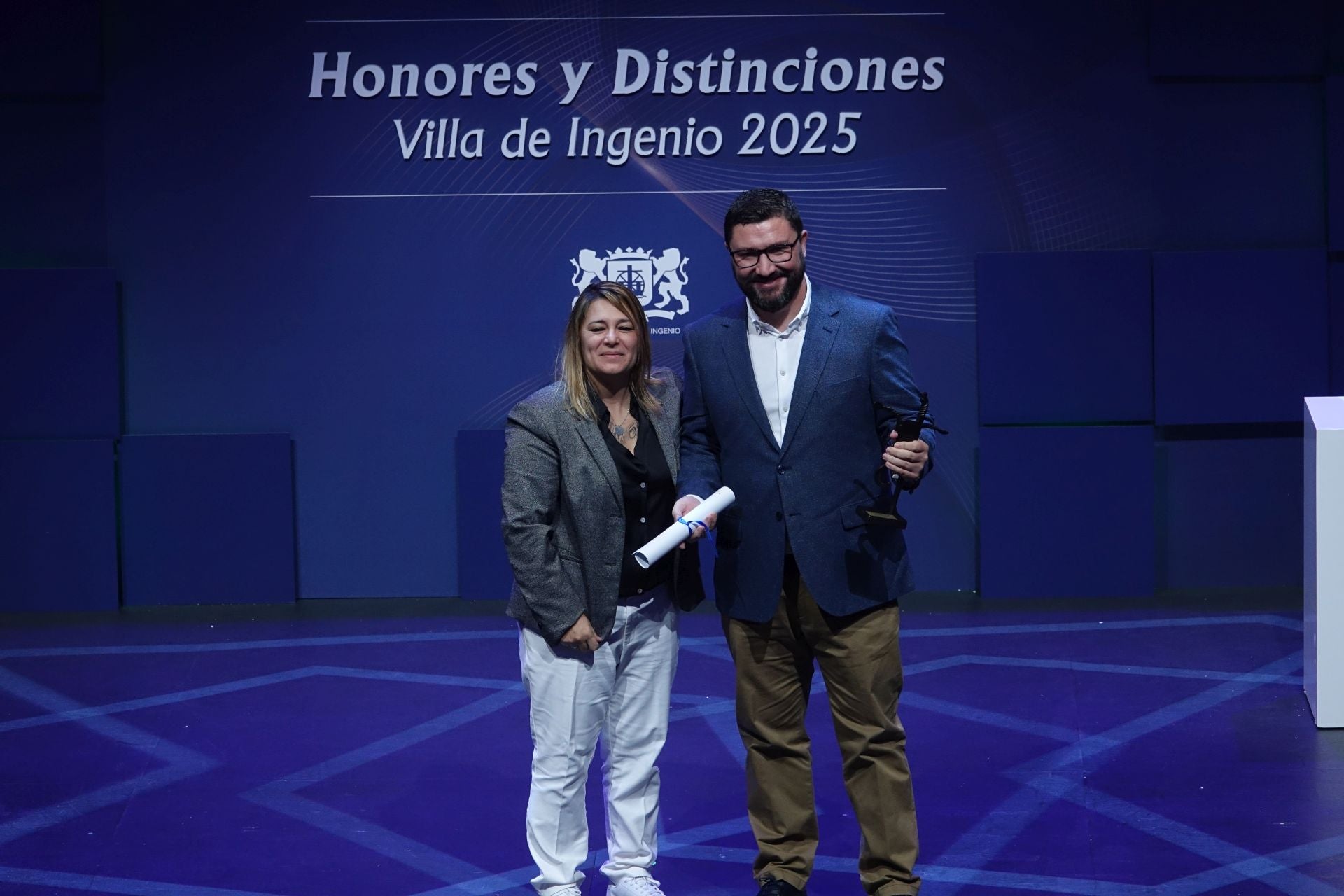 Entrega de Honores y Distinciones de Ingenio