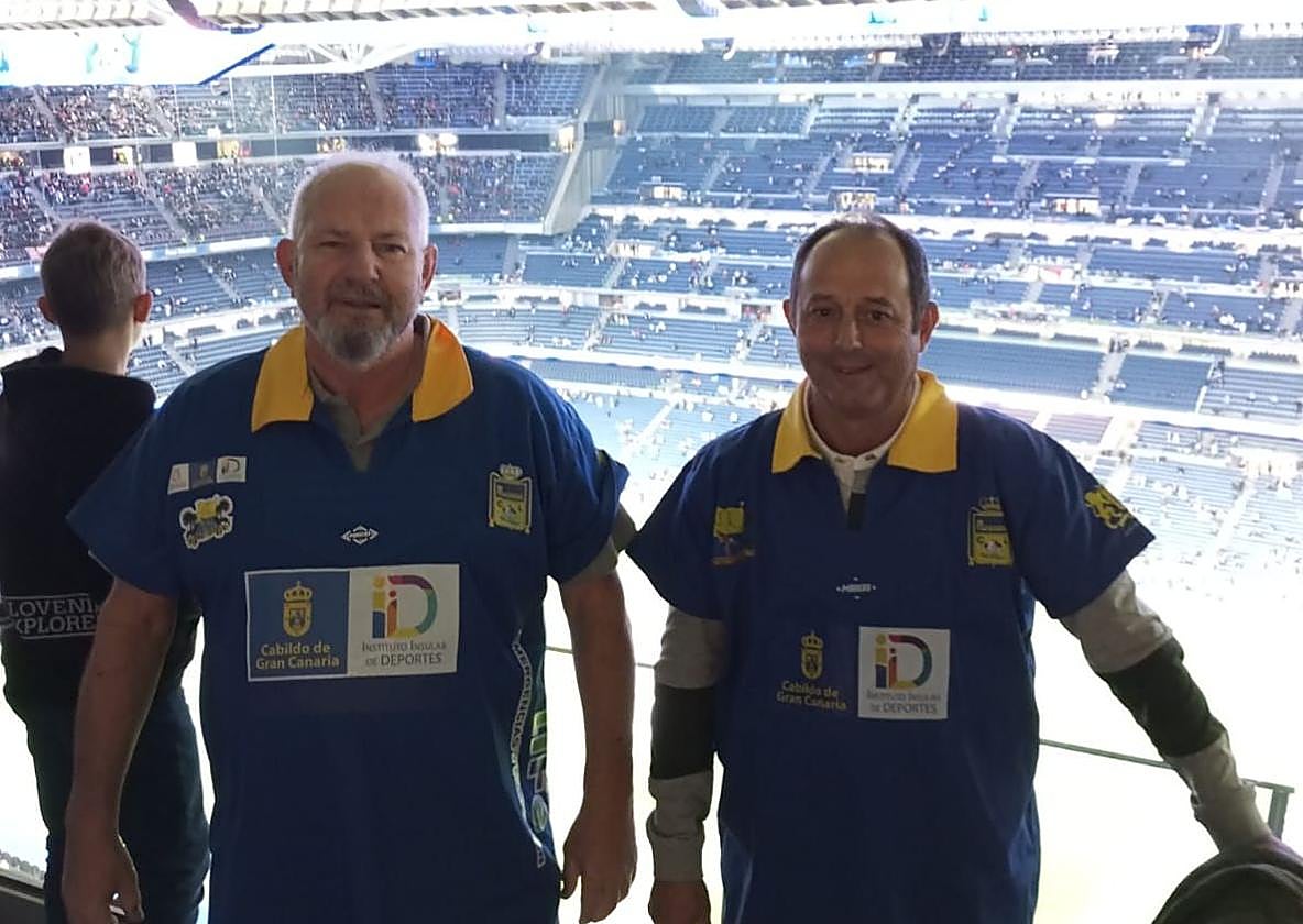 Así lucieron Manul y Lucas en el campo del Real Madrid.