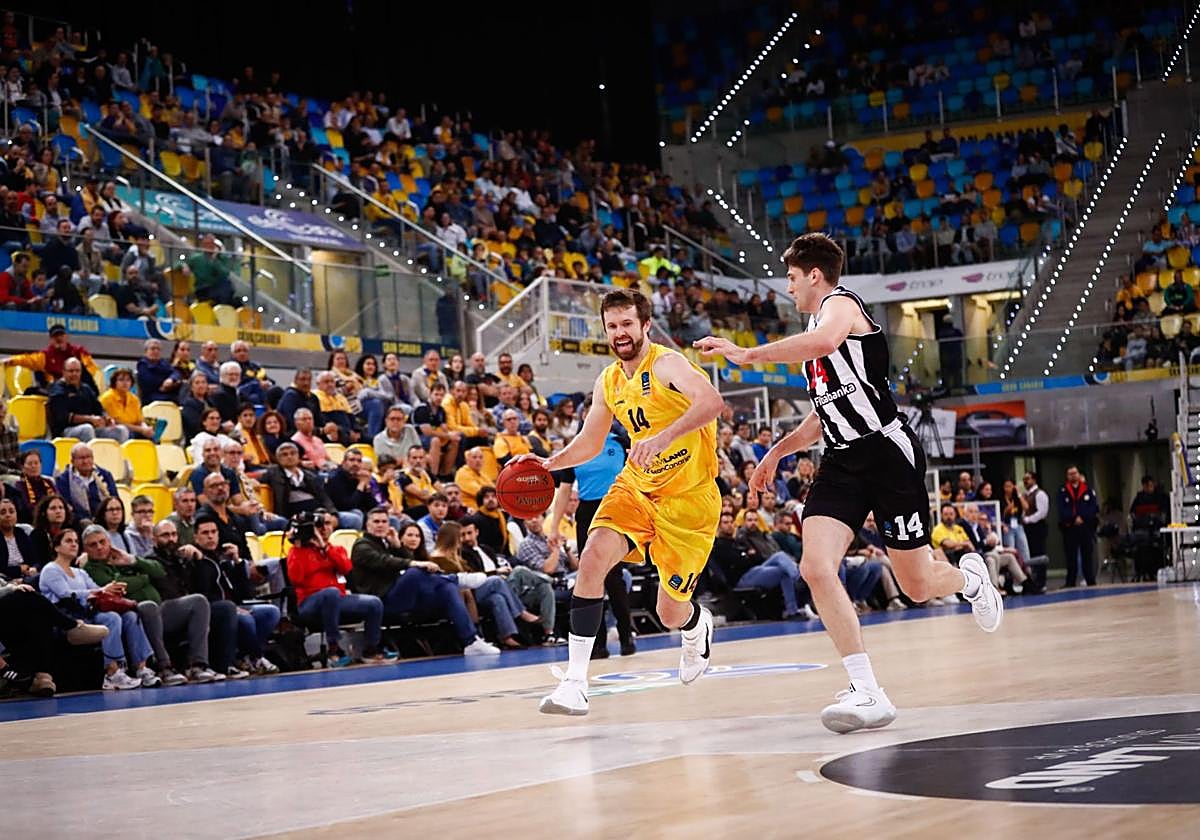El Dreamland Gran Canaria vuelve a sonreír y a ganar (90-81)