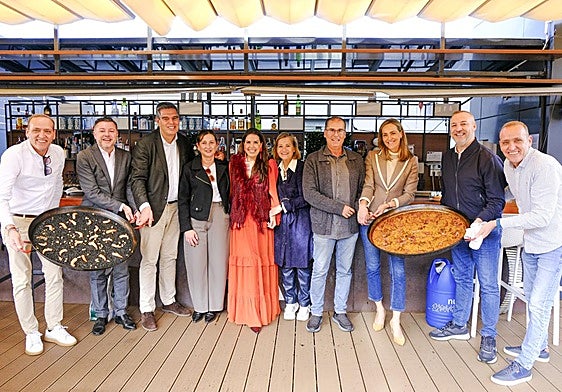 De izquierda a derecha, Javier de Ramón, Teodoro Sosa, Matías García, Vanesa Delgado, Ana Bravo de Laguna, Nieves Barroso, Rafael Falcón, Magüi Melián, Miguel Ángel Ramírez y Alejandro de Ramón.