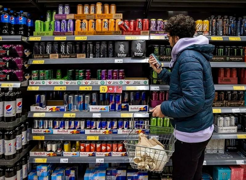 El almendro florece para los turistas