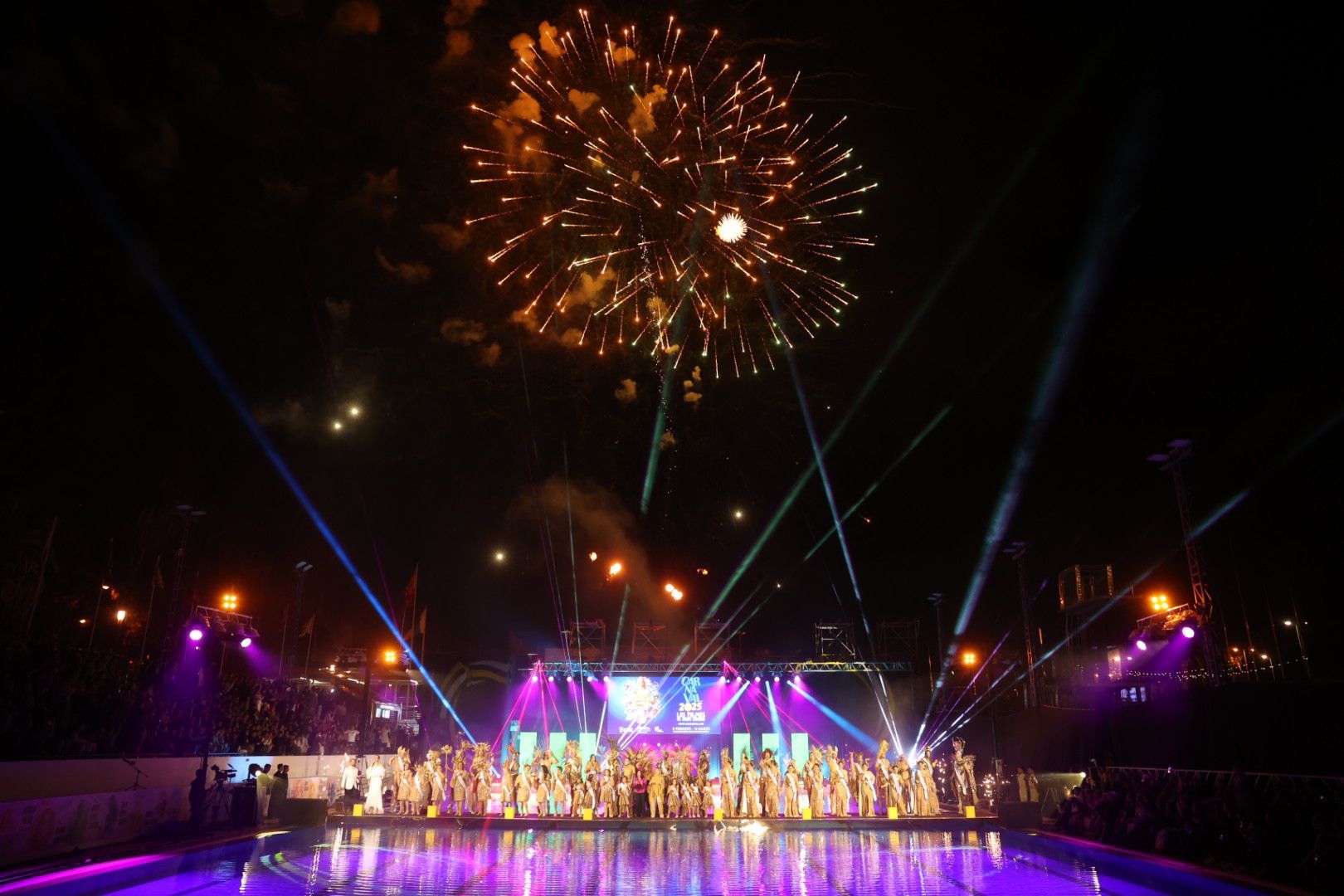 Las Palmas de Gran Canaria inaugura su carnaval con la presentación de los aspirantes al podio olímpico