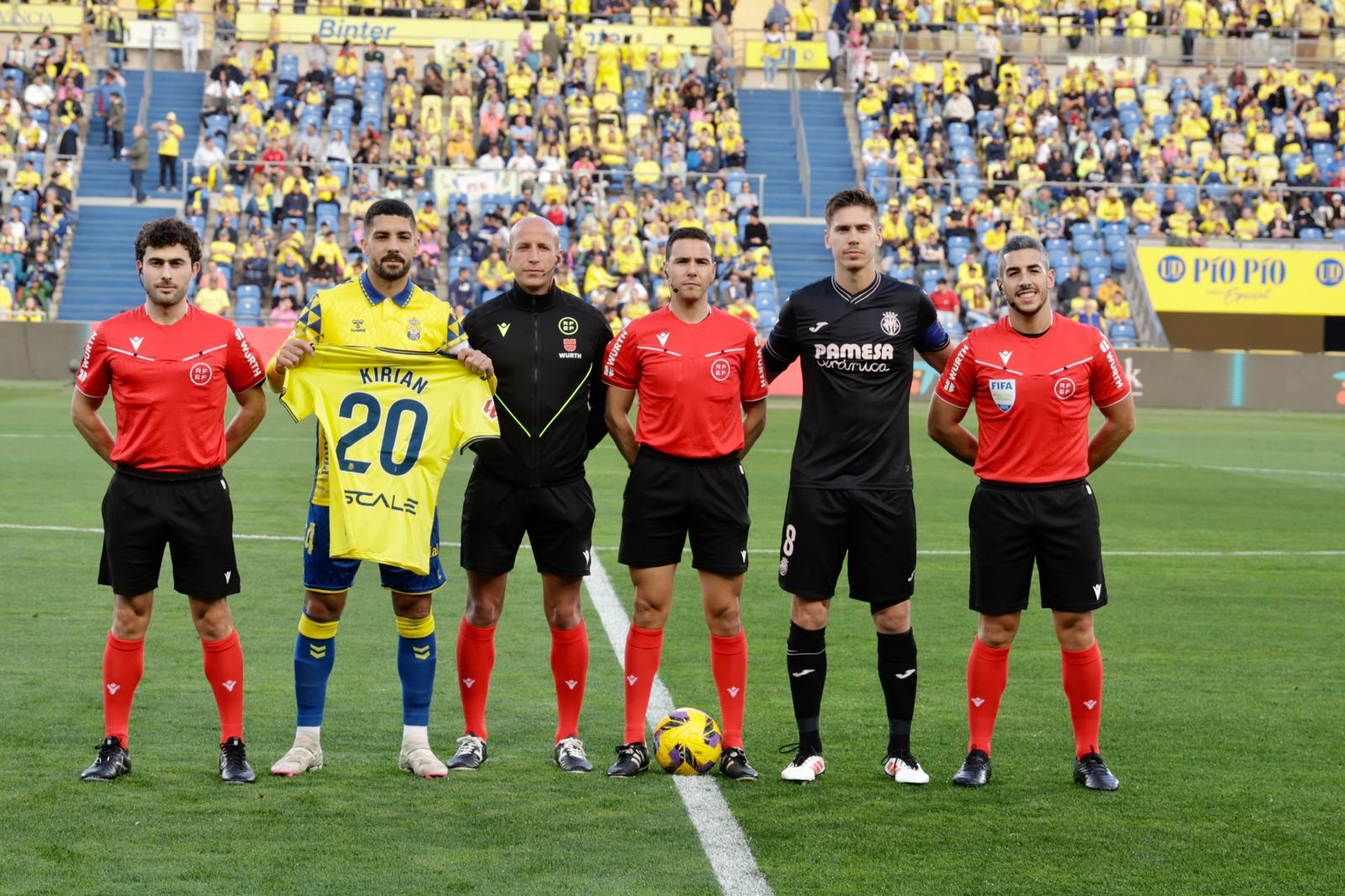 El duelo ante el Villarreal y el tributo a Kirian, en imágenes