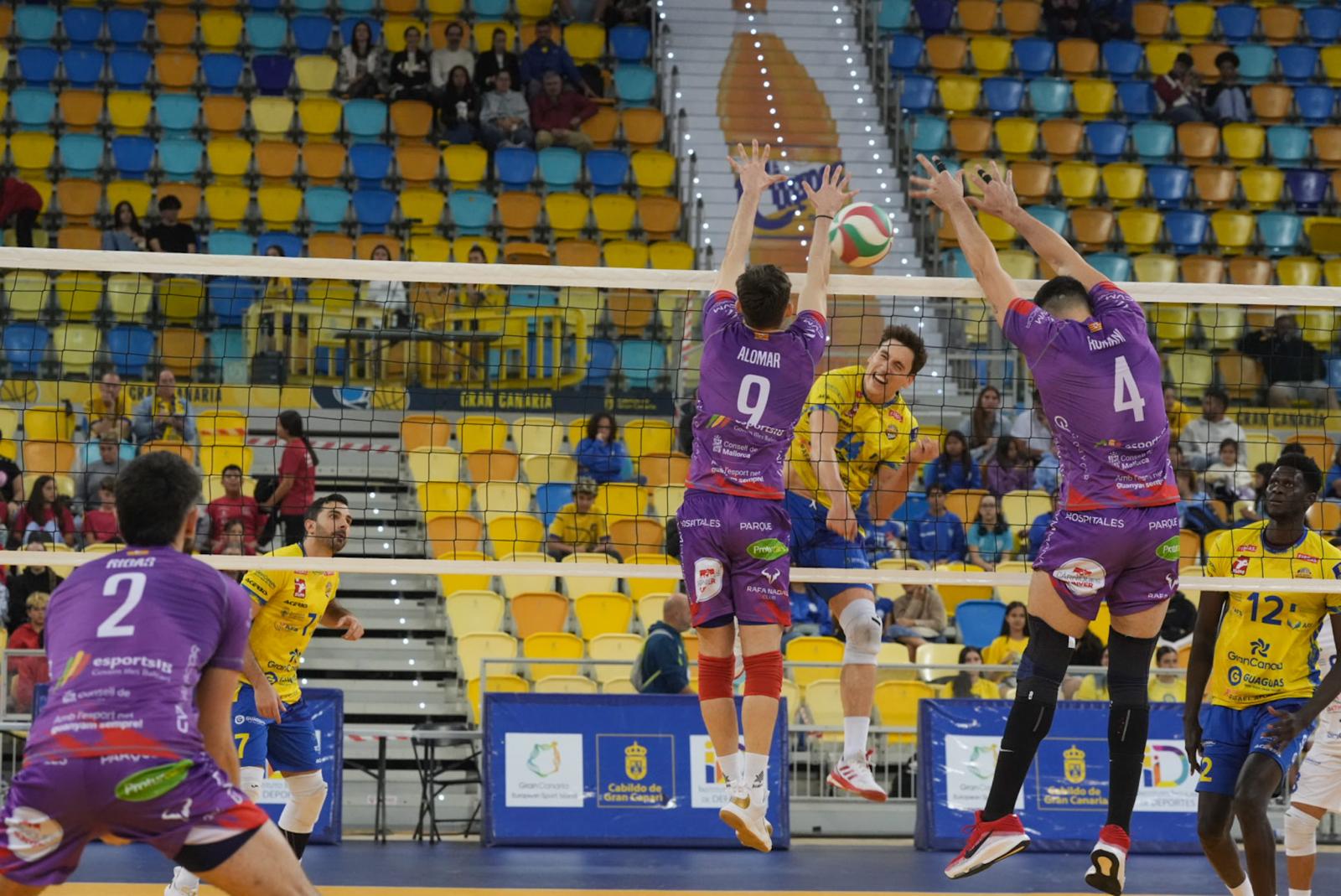 Todas las instantáneas del triunfo amarillo ante el Manacor