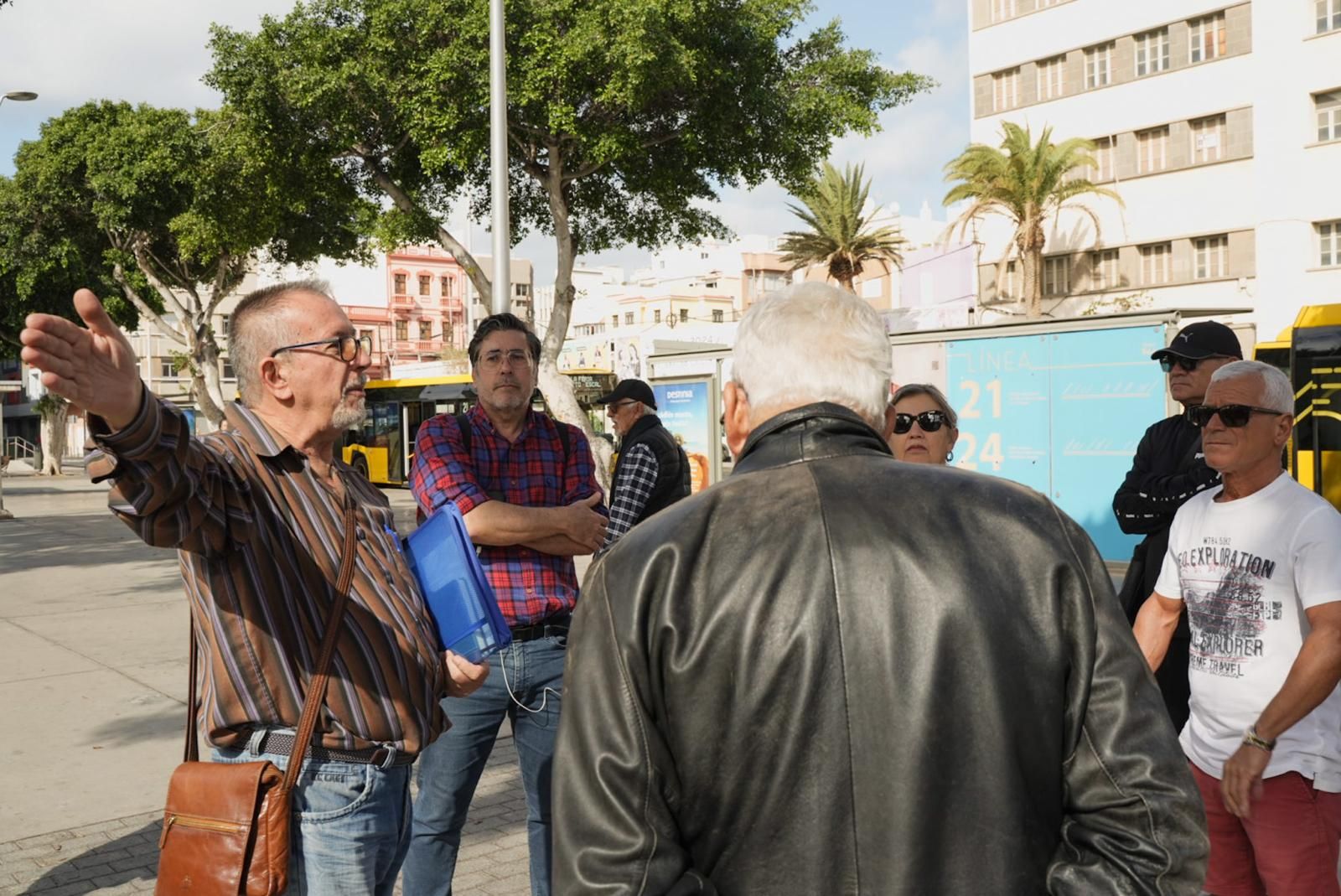 Las imágenes de la protesta vecinal por los carnavales en Manuel Becerra