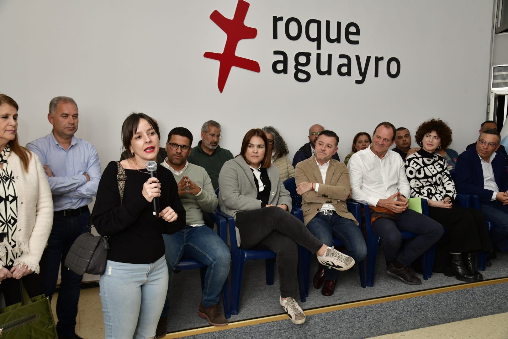 La asamblea de Roque Aguayro, en imágenes