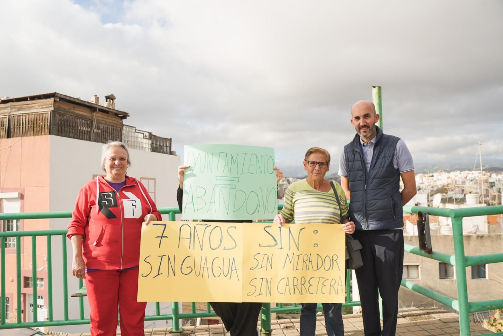 Vecinos de San Nicolás exigen la mejora del servicio de guaguas