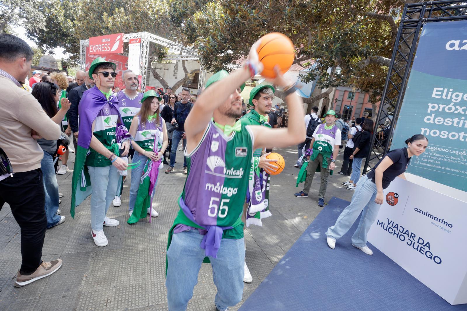 Recorrido por la Fan Zone de la Copa del Rey de las autoridades