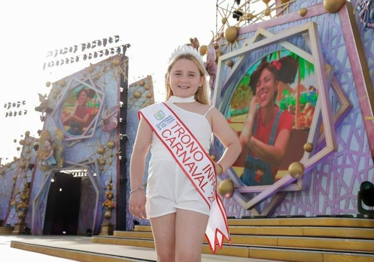 Liah Guardia, reina del trono infantil del carnaval de Las Palmas de Gran Canaria 2024.