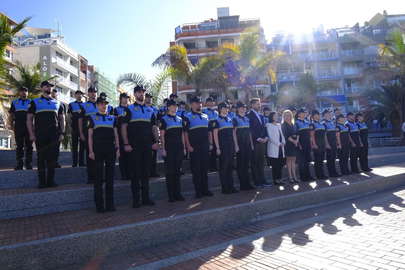 Las imágenes de los 45 nuevos agentes de la Policía Local de la capital grancanaria