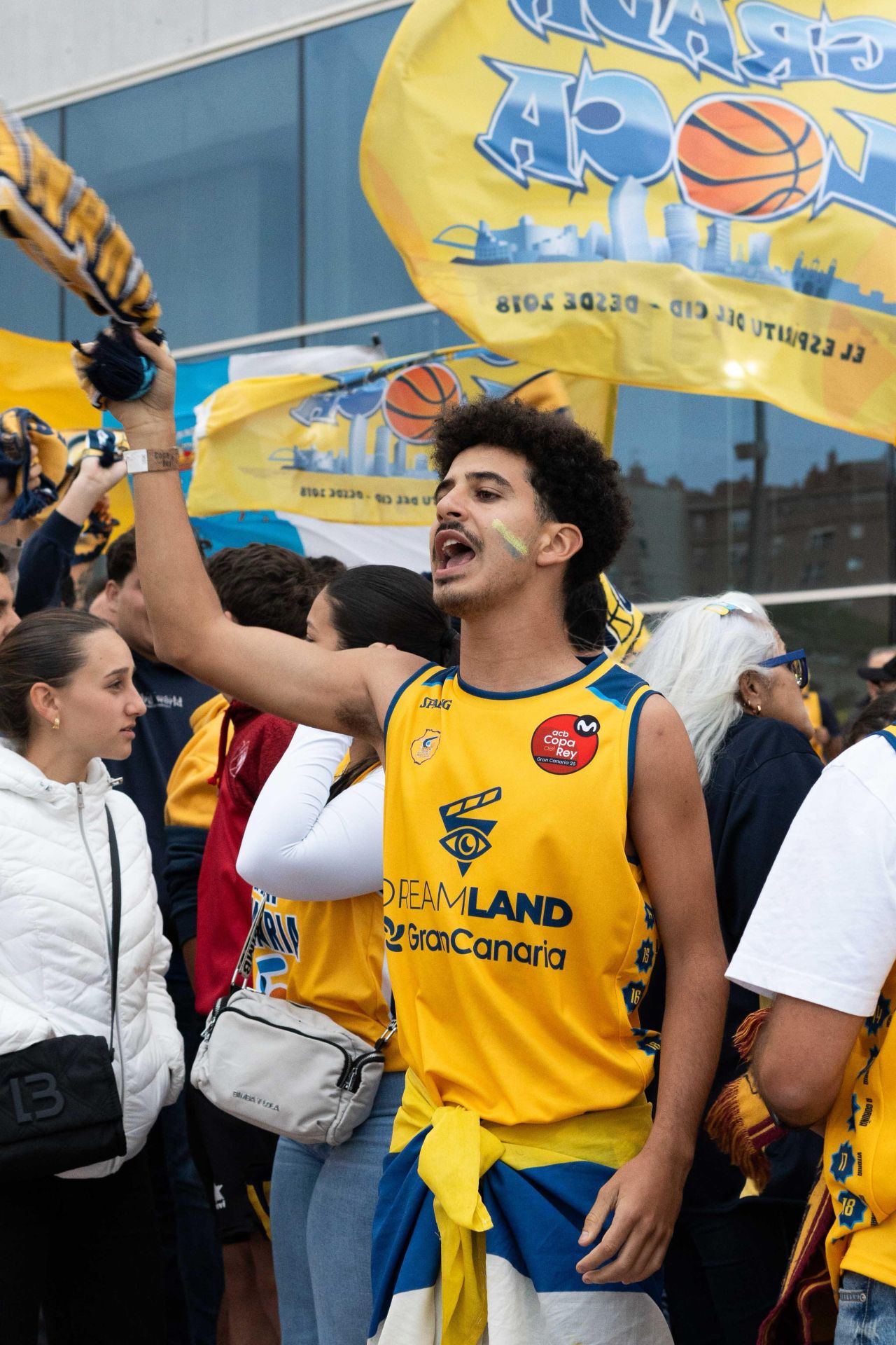 El recibimiento al Granca antes del inicio del choque ante el Madrid, en imágenes