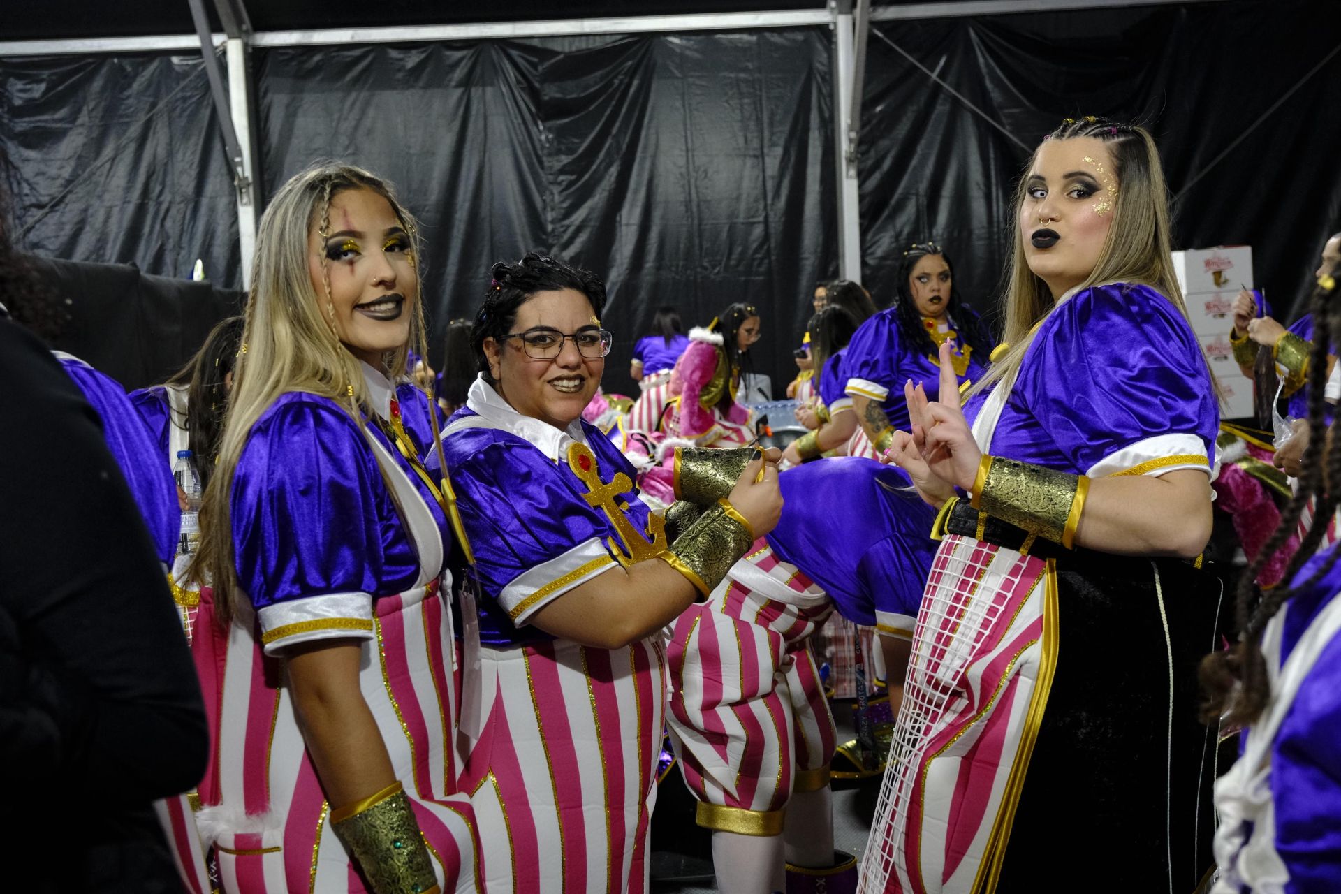 La primera fase de murgas adultas del carnaval de Las Palmas de Gran Canaria, en imágenes