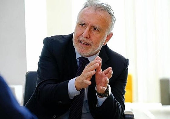 El ministro de Política Territorial, Ángel Víctor Torres.