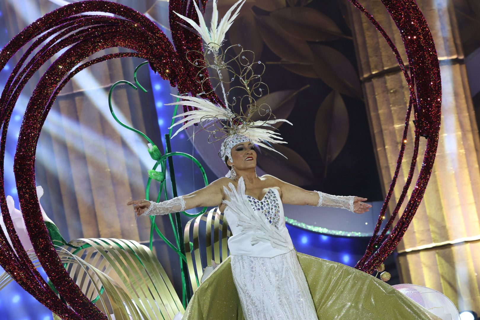 La gala de la gran dama del carnaval de Las Palmas de Gran Canaria, en imágenes