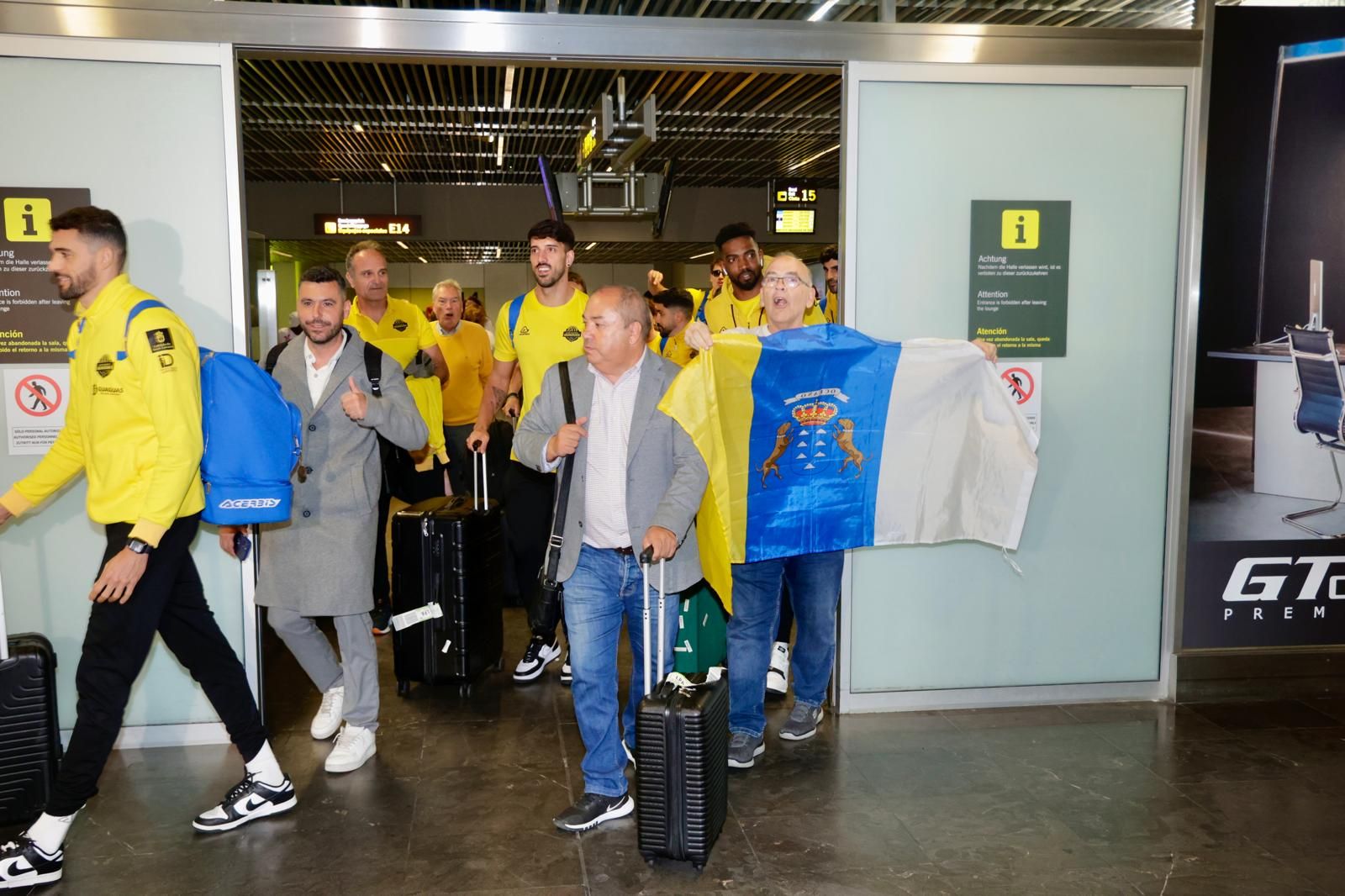 La llegada de los campeones de la Copa del Rey a Gran Canaria, en imágenes