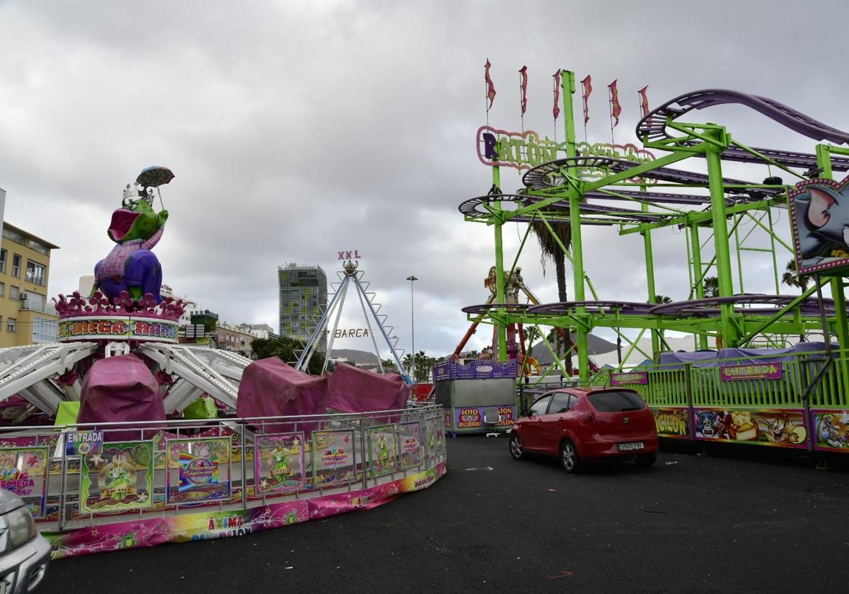 La feria de atracciones ya se prepara para el carnaval capitalino en El Refugio.