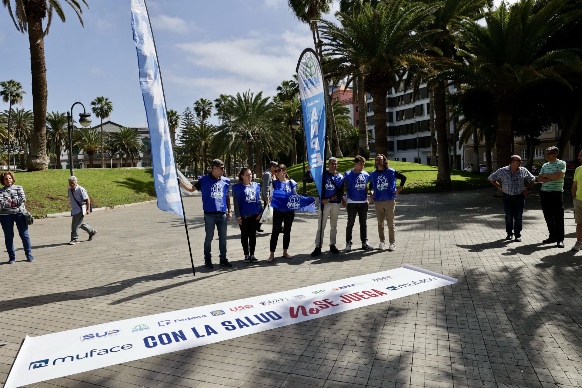 10 sindicatos salen a la calle en la capital grancanaria en defensa del sistema de Muface